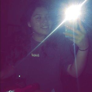 Meet your Posher, Desiree